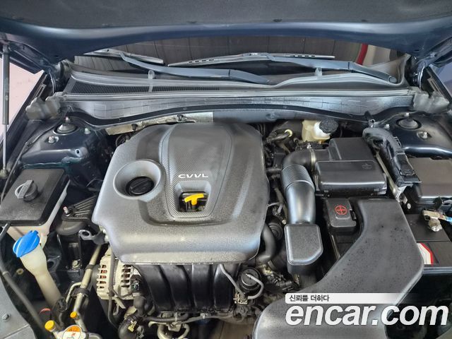 Kia K5 2016 — photo 8