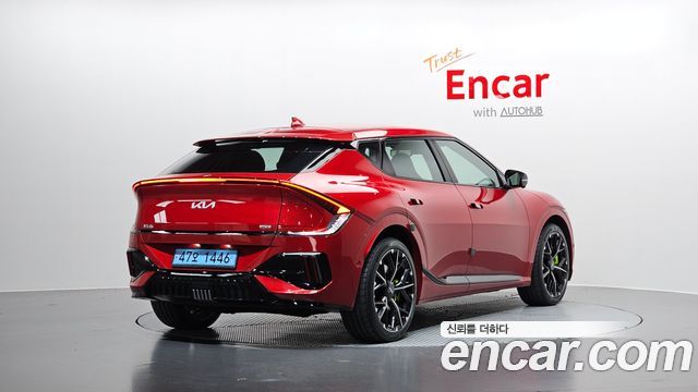 Kia EV6 2025 — photo 2
