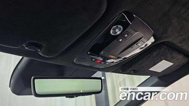 Kia EV6 2025 — photo 18