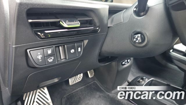Kia EV6 2025 — photo 19