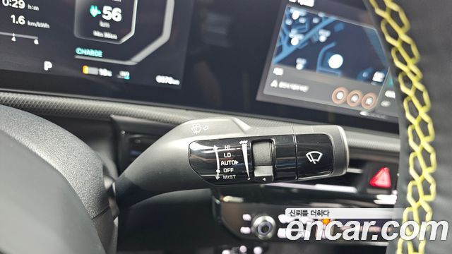 Kia EV6 2025 — photo 20