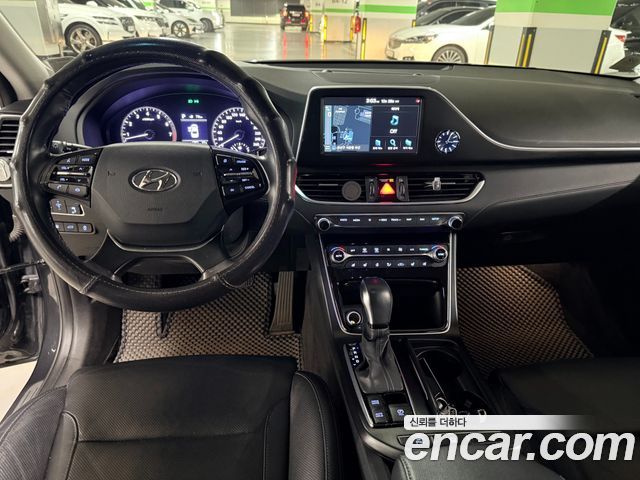 Hyundai Grandeur 2019 — photo 4