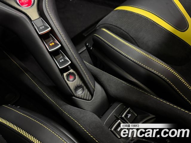Mclaren 720S 2020 — photo 13