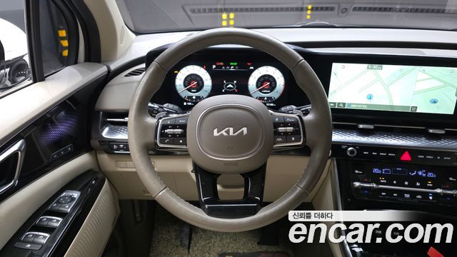 Kia Canival 2023 — photo 19