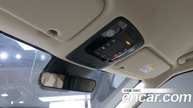 Kia Canival 2023 — photo 24