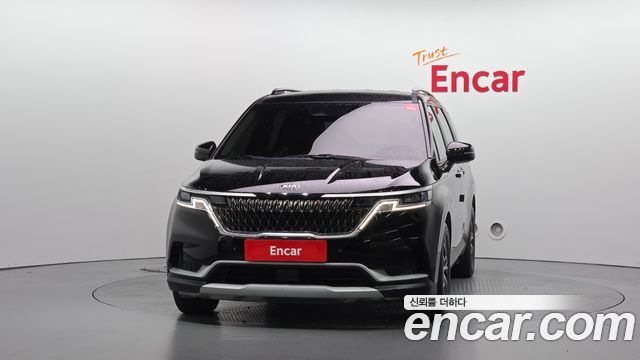 Kia Canival 2021 — photo 3