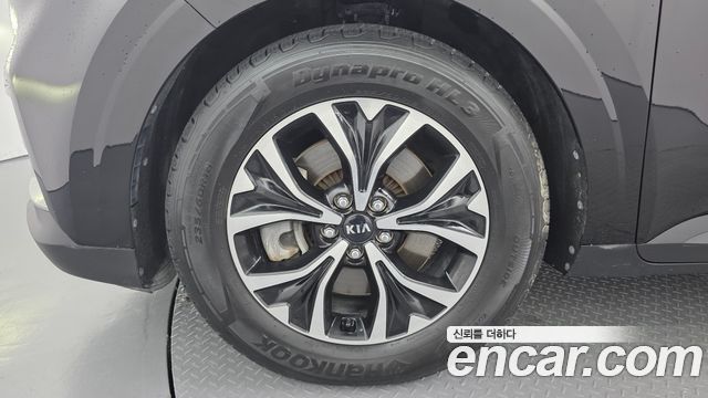 Kia Canival 2021 — photo 5