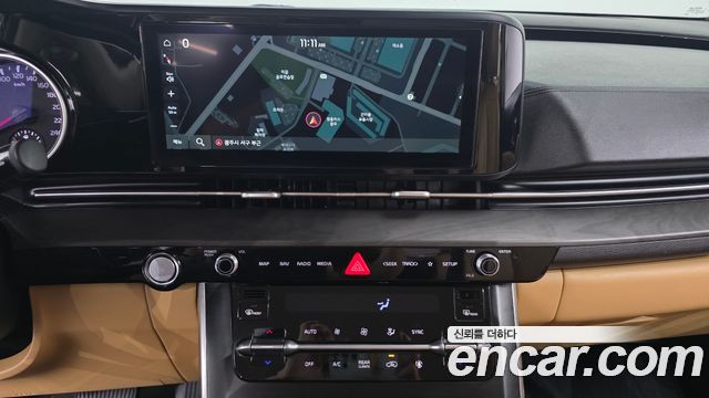 Kia Canival 2021 — photo 18