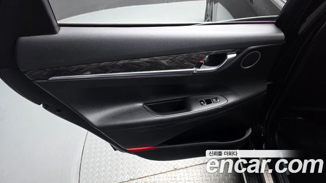 Hyundai Grandeur 2017 — photo 15