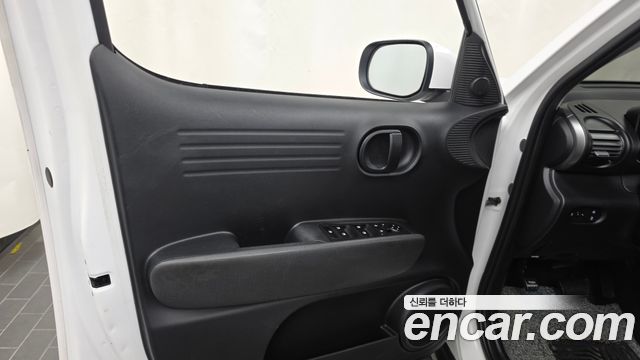 Hyundai Casper 2022 — photo 14