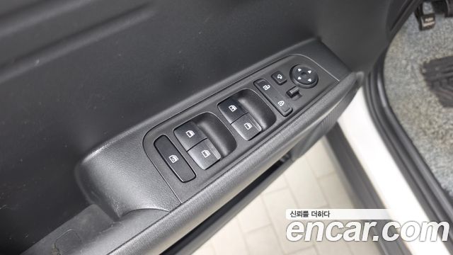 Hyundai Casper 2022 — photo 27