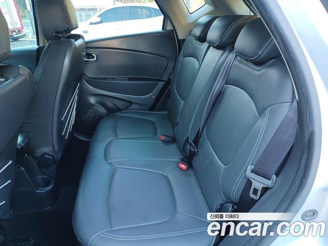 Renault Korea QM3 2014 — photo 11