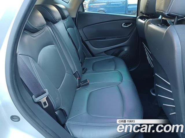 Renault Korea QM3 2014 — photo 12