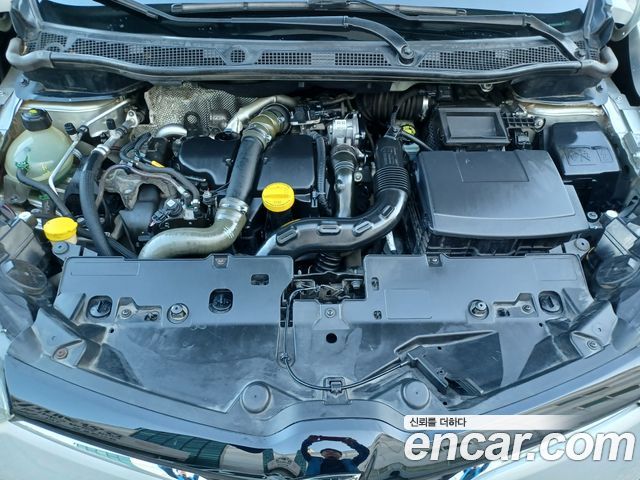 Renault Korea QM3 2014 — photo 16