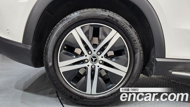 Mercedes-Benz GLE-Class 2020 — photo 5