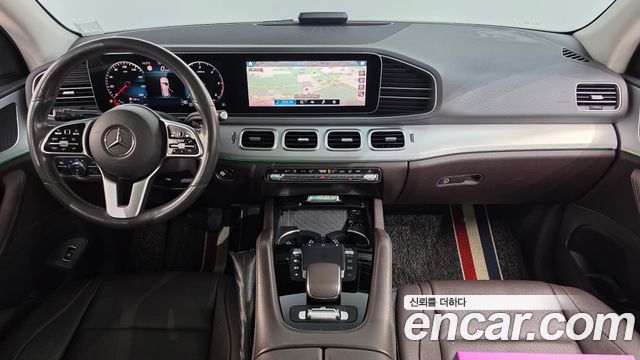 Mercedes-Benz GLE-Class 2020 — photo 7