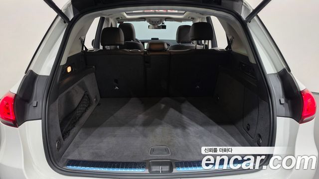 Mercedes-Benz GLE-Class 2020 — photo 20