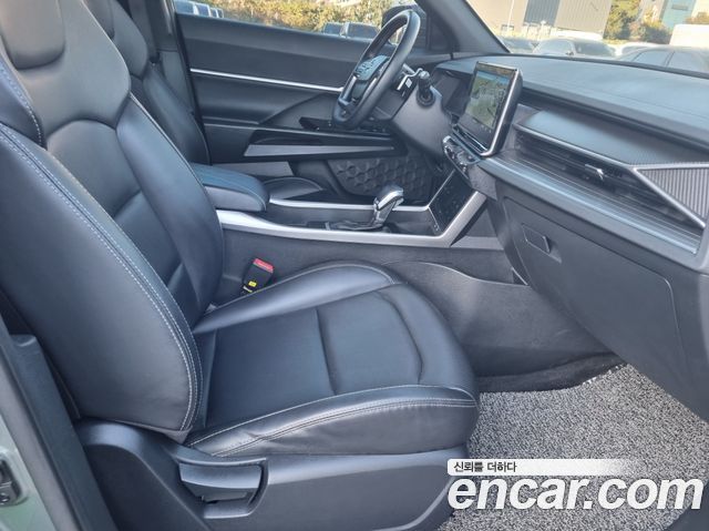 KG Mobility Torres 2023 — photo 11