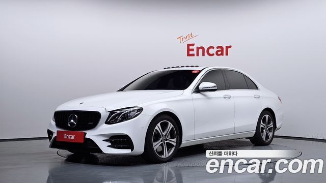 Mercedes-Benz E-Class 2019 — photo 1