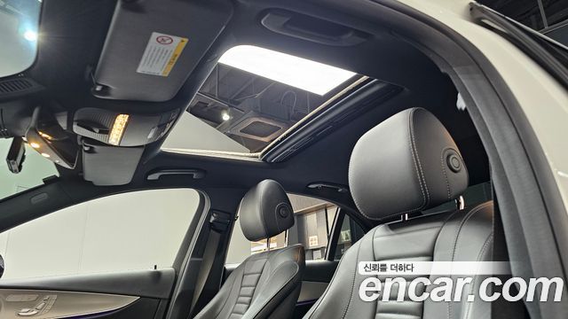 Mercedes-Benz E-Class 2019 — photo 22