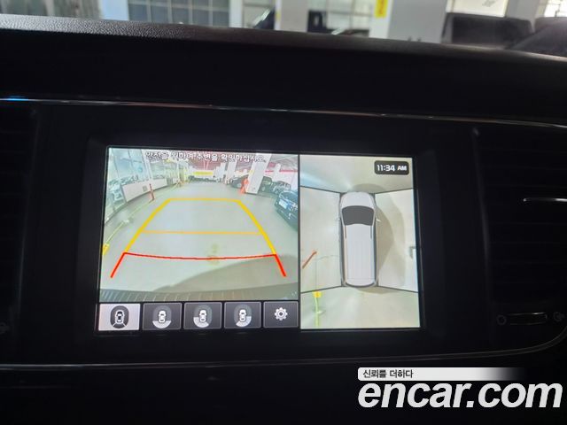 Kia Canival 2018 — photo 10