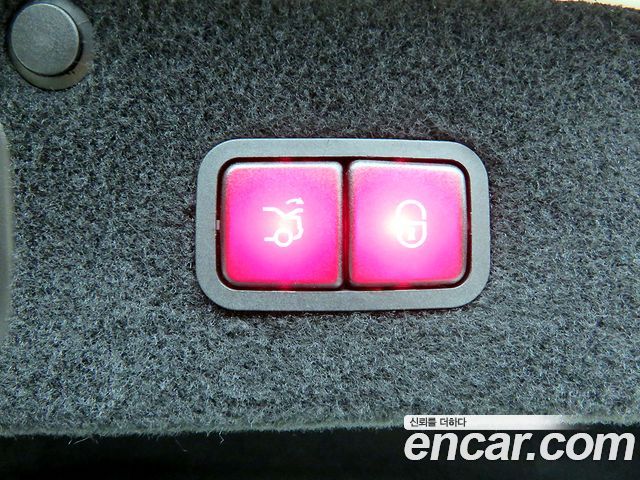 Mercedes-Benz S-Class 2018 — photo 18