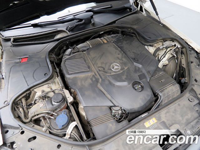 Mercedes-Benz S-Class 2018 — photo 19