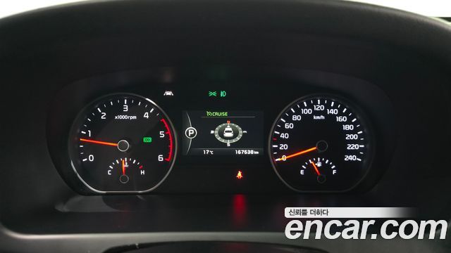 Kia Mohave 2018 — photo 11