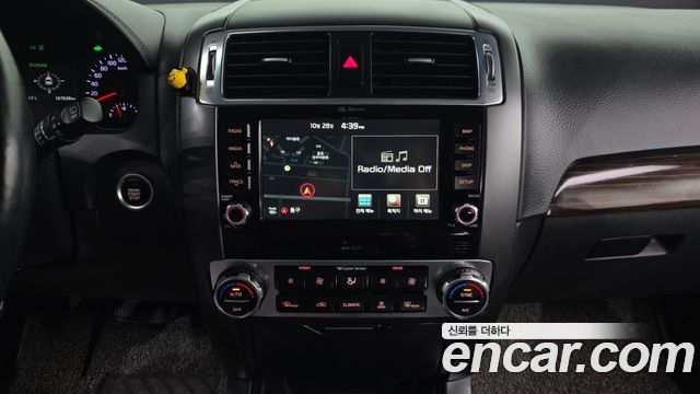 Kia Mohave 2018 — photo 19
