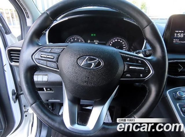 Hyundai Santafe 2021 — photo 8