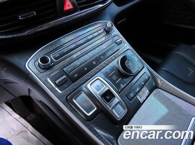 Hyundai Santafe 2021 — photo 10