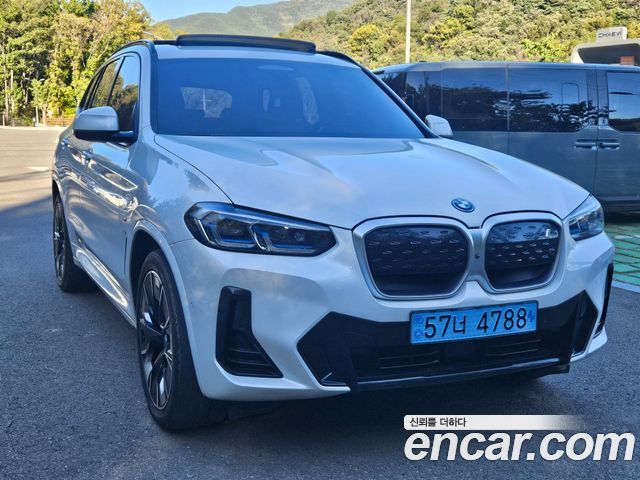 BMW iX3 2023 — photo 2