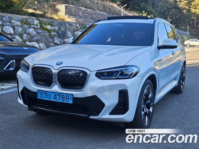 BMW iX3 2023 — photo 3
