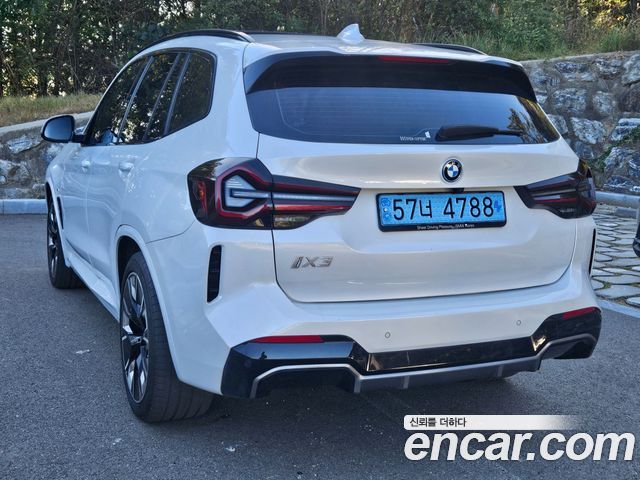 BMW iX3 2023 — photo 6