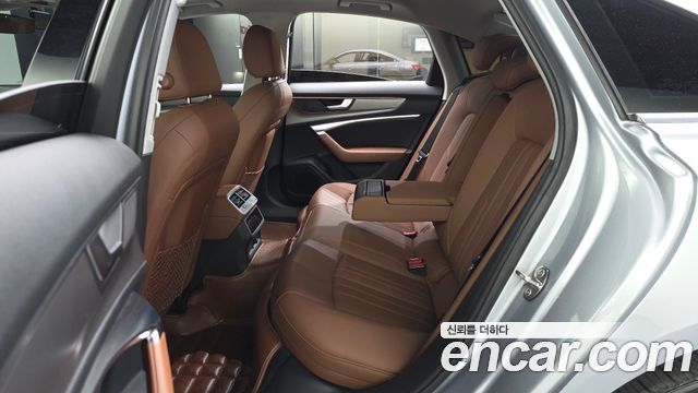 Audi A6 2020 — photo 18
