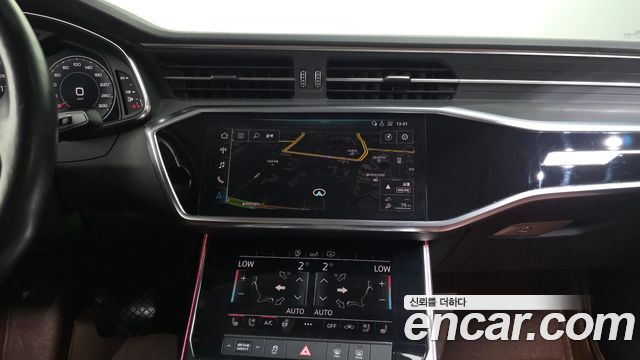 Audi A6 2020 — photo 20