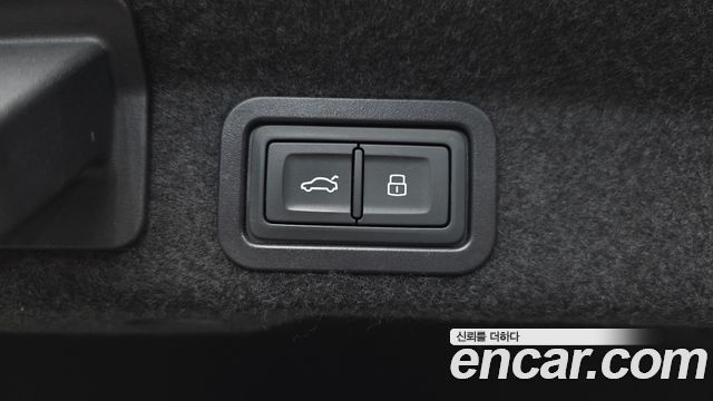 Audi A6 2020 — photo 28