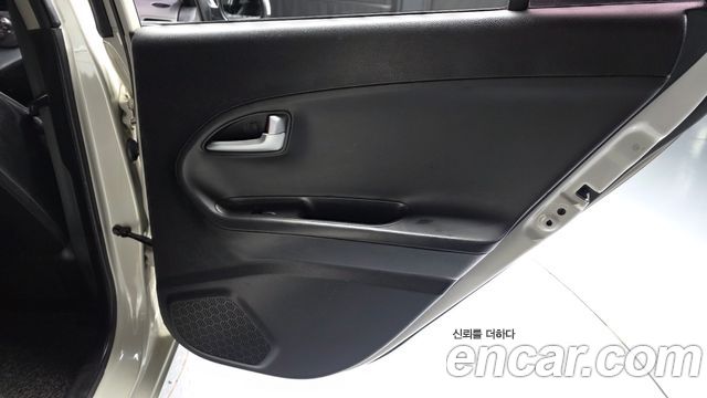 Kia morning 2016 — photo 15