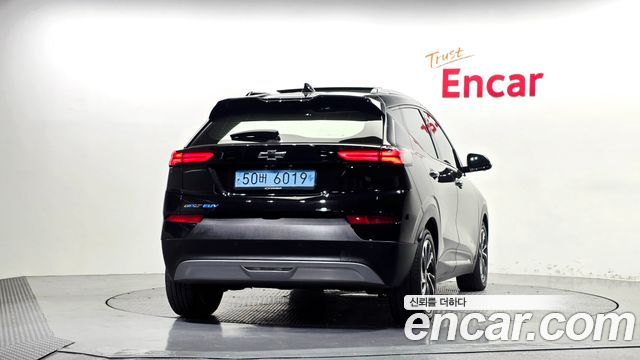 Chevrolet Korea 볼트 EUV 2022 — photo 4