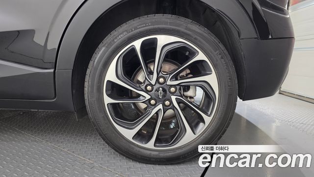 Chevrolet Korea 볼트 EUV 2022 — photo 5