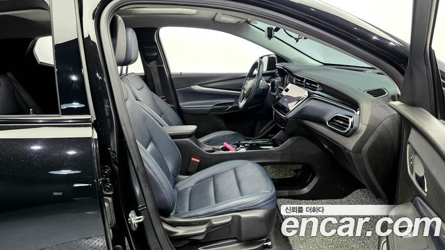 Chevrolet Korea 볼트 EUV 2022 — photo 17
