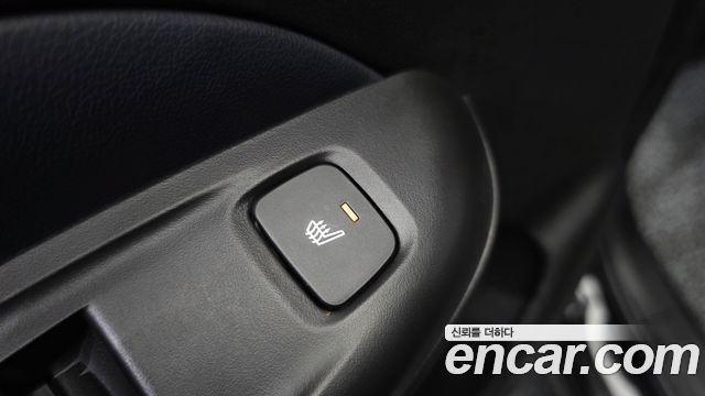 Chevrolet Korea 볼트 EUV 2022 — photo 24