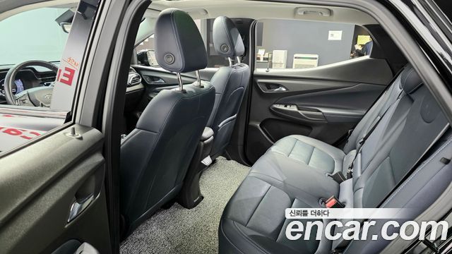 Chevrolet Korea 볼트 EUV 2022 — photo 16