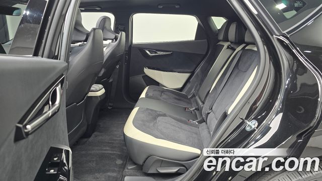 Kia EV6 2022 — photo 11
