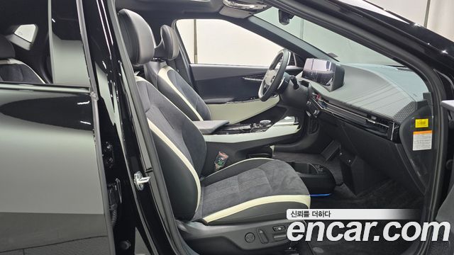 Kia EV6 2022 — photo 12