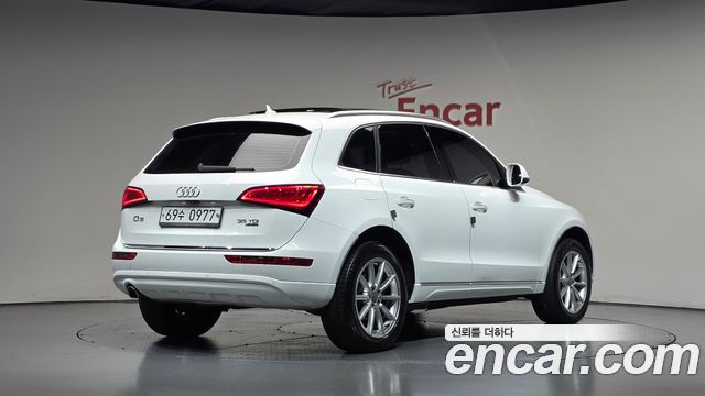 Audi Q5 2016 — photo 2