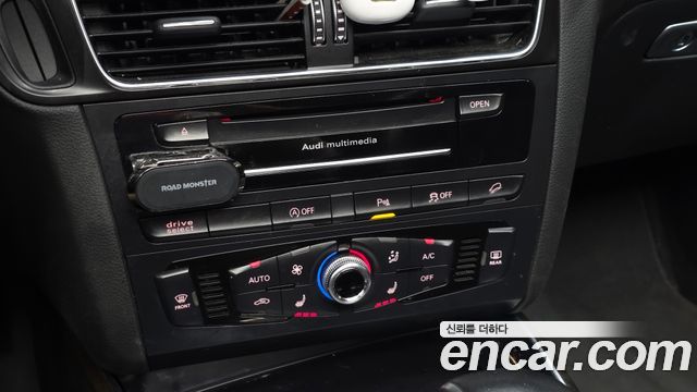 Audi Q5 2016 — photo 16