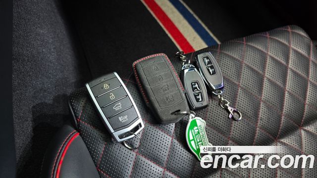 Genesis G70 2019 — photo 21
