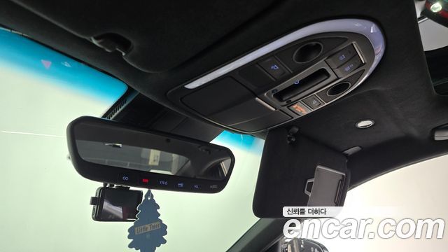 Genesis G70 2019 — photo 25