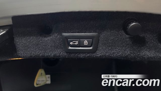 BMW 5-Series 2015 — photo 20